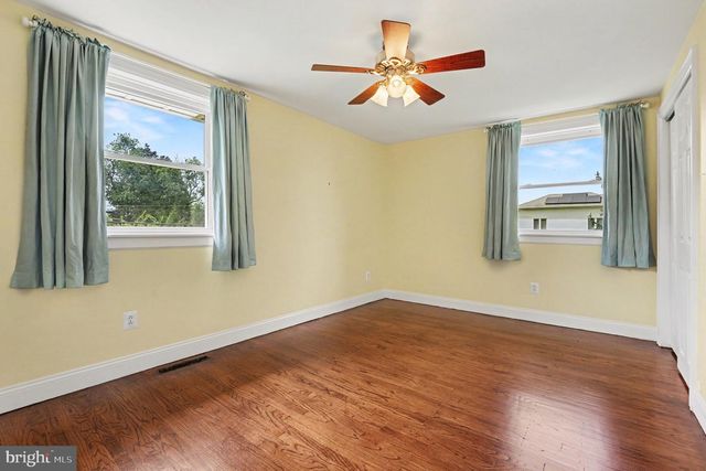 1390 JOLLY RD, Blue Bell, PA 19422