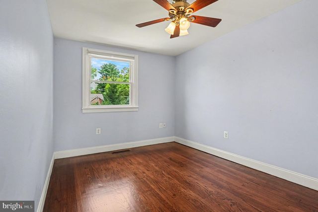 1390 JOLLY RD, Blue Bell, PA 19422