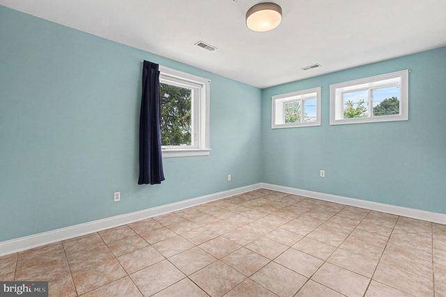 1390 JOLLY RD, Blue Bell, PA 19422