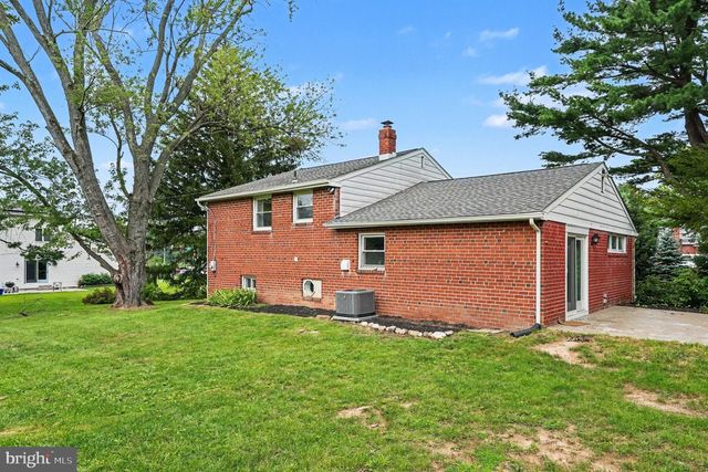 1390 JOLLY RD, Blue Bell, PA 19422