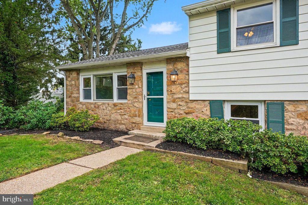 1390 JOLLY RD, BLUE BELL, PA 19422 — photo 3