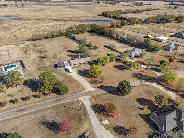 625 COUNTY ROAD 13300, Paris, TX 75462