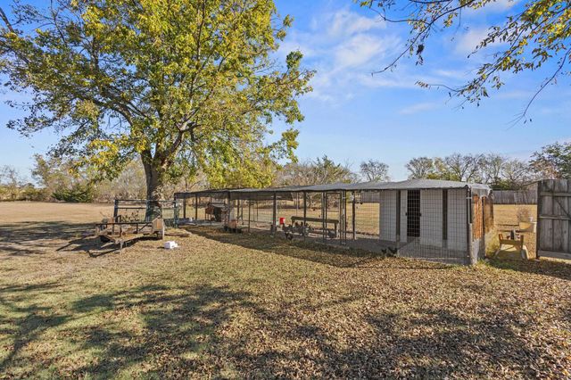 625 COUNTY ROAD 13300, Paris, TX 75462
