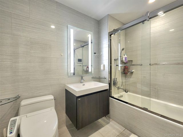 131-05 40 Road 16J, Flushing, NY 11354