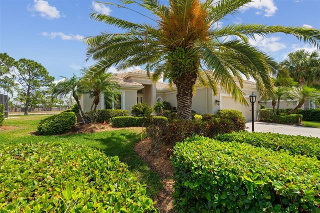 5223 97TH STREET E, Bradenton, FL 34211