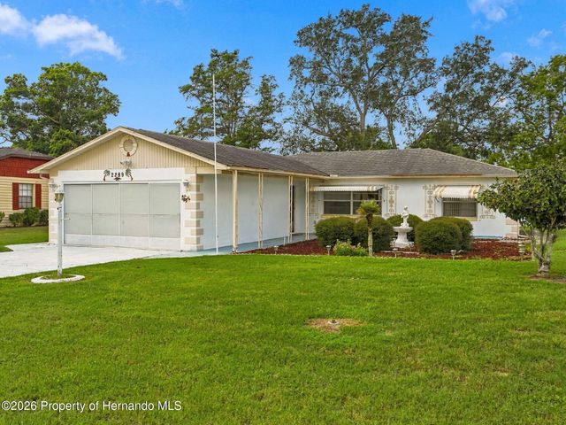2289 Lake Forest Avenue, Spring Hill, FL 34609
