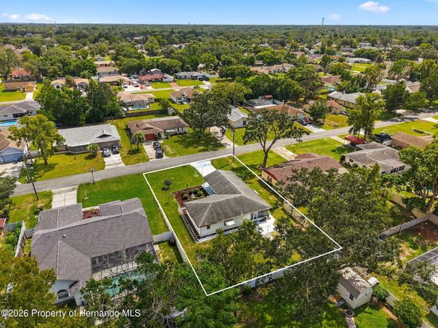 2289 Lake Forest Avenue, Spring Hill, FL 34609
