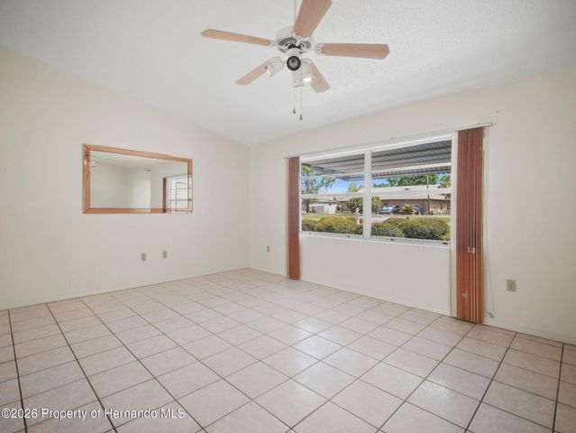 2289 Lake Forest Avenue, Spring Hill, FL 34609