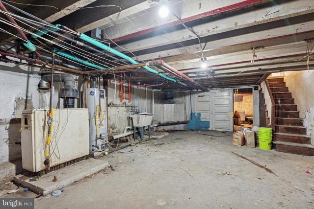 2345 E SOMERSET ST, Philadelphia, PA 19134