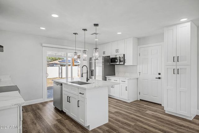 1134 E LAS PALMARITAS Drive, Phoenix, AZ 85020