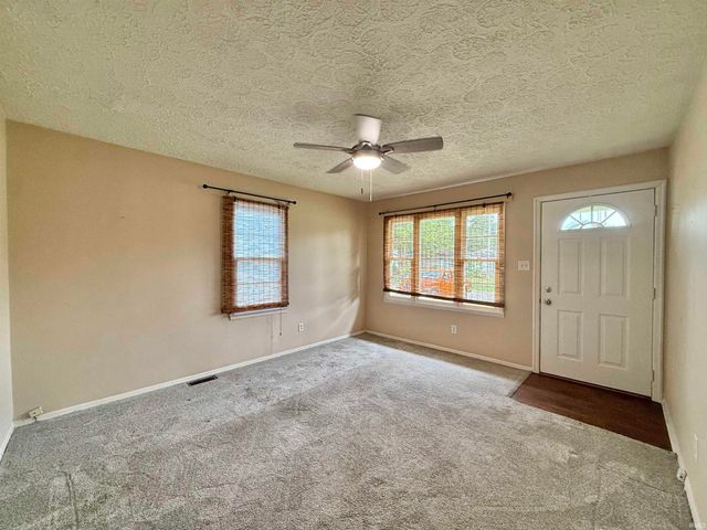 4109 Riverside Drive, Evansville, IN 47715