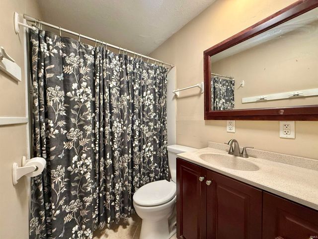 4109 Riverside Drive, Evansville, IN 47715