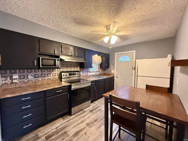 4109 Riverside Drive, Evansville, IN 47715
