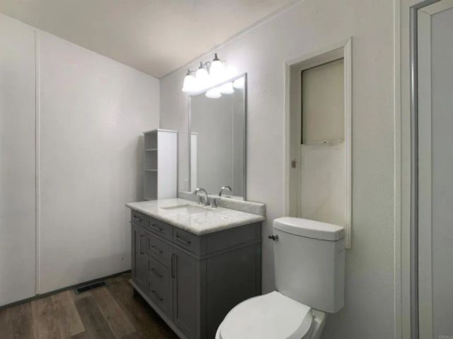 9459 Mission Gorge Rd 121, Santee, CA 92071