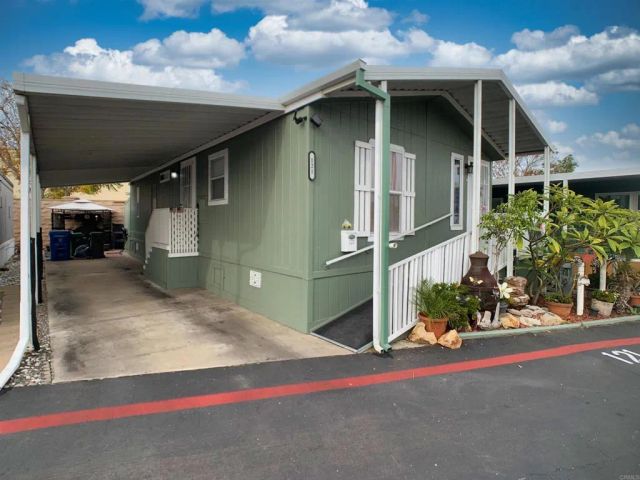 9459 Mission Gorge Rd 121, Santee, CA 92071