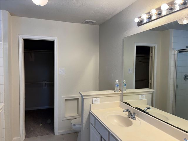 3526 Glenhill Drive, Pearland, TX 77584