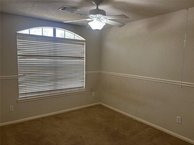 3526 Glenhill Drive, Pearland, TX 77584