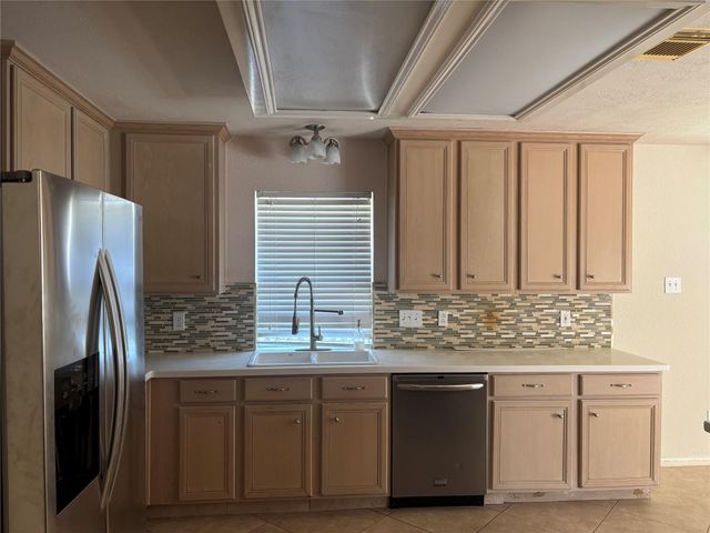 3526 Glenhill Drive, Pearland, TX 77584