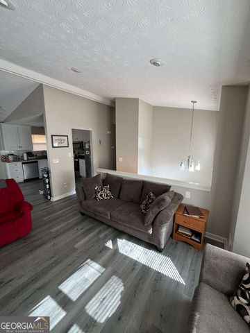 1915 Matthew Way, Lithonia, GA 30058