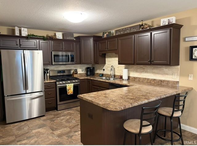 2541 Hogans Alley, Decatur, IN 46733