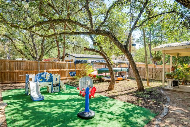617 Dale DR, San Marcos, TX 78666