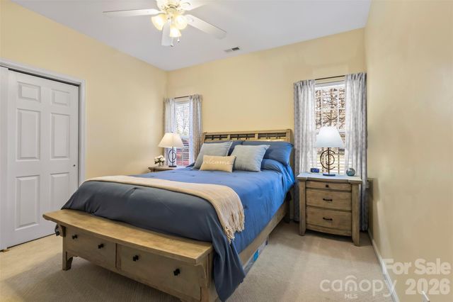 7526 Sedgebrook Drive E, Stanley, NC 28164