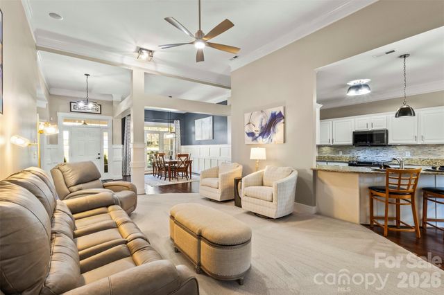 7526 Sedgebrook Drive E, Stanley, NC 28164