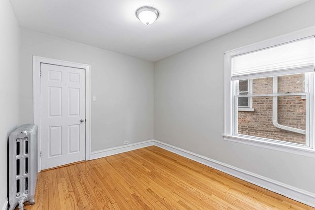 5615 W Henderson Street, Chicago, IL 60634