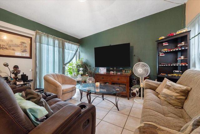 5805 NW 18th Court, Margate, FL 33063