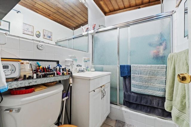 5805 NW 18th Court, Margate, FL 33063