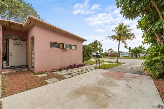 5805 NW 18th Court, Margate, FL 33063