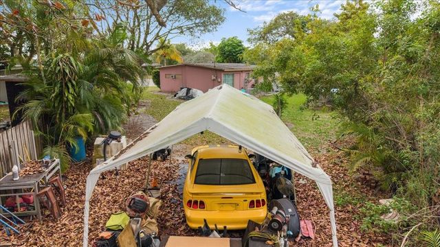 5805 NW 18th Court, Margate, FL 33063