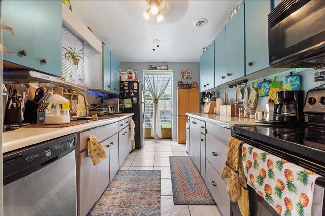 5805 NW 18th Court, Margate, FL 33063