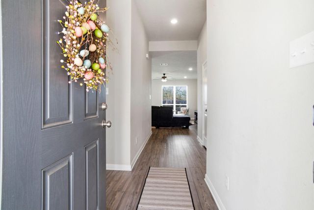 1318 Kingsgate Drive, Bryan, TX 77807