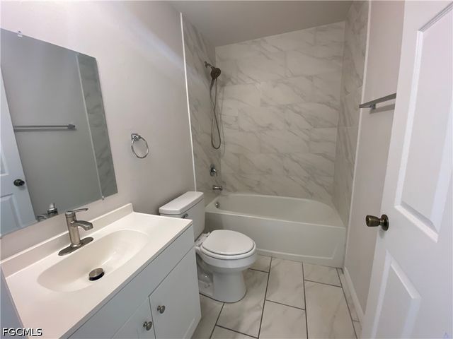 2943 Skyline BLVD 2941, Cape Coral, FL 33914