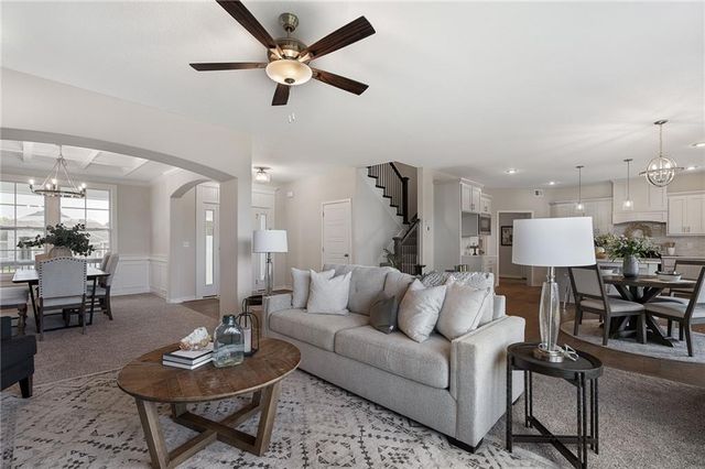 19422 W 114th Terrace, Olathe, KS 66061