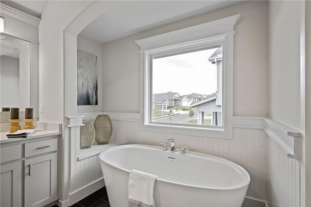 19422 W 114th Terrace, Olathe, KS 66061