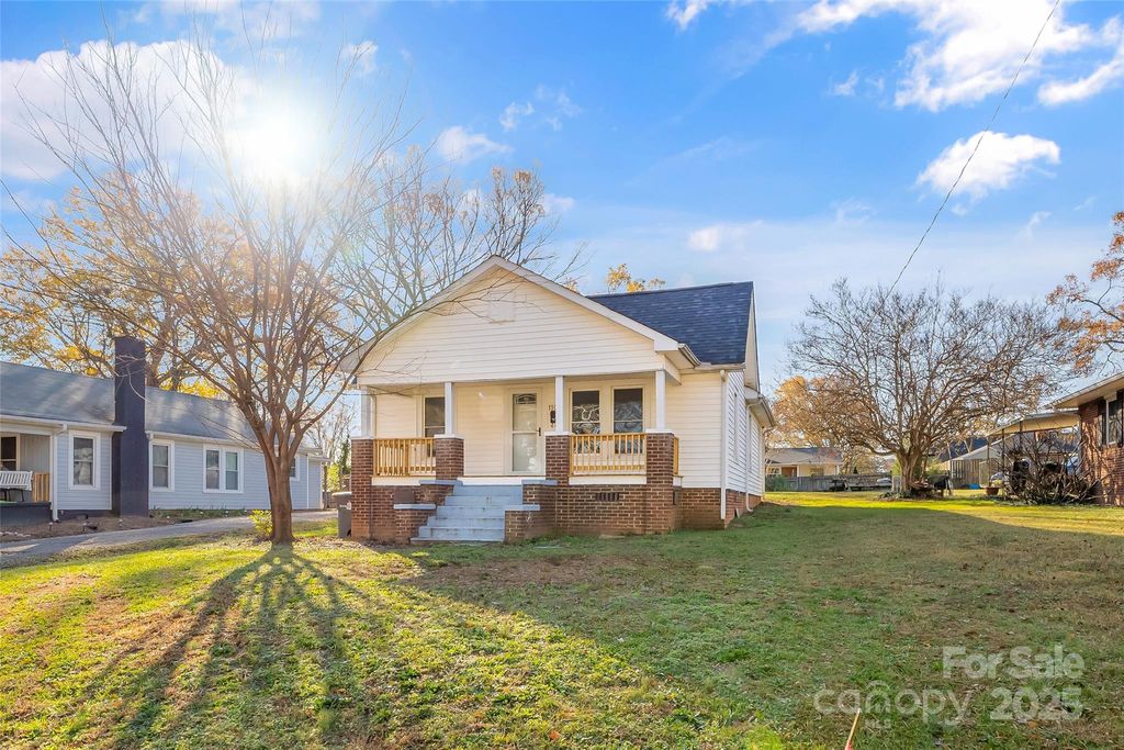 1102 Venus Street, Kannapolis, NC 28083