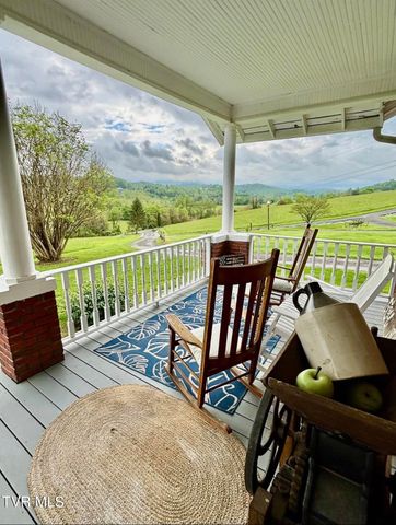 374 Sycamore Shoals Drive, Elizabethton, TN 37643