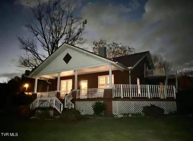 374 Sycamore Shoals Drive, Elizabethton, TN 37643