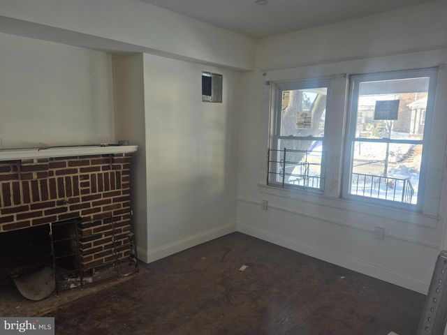 805 N WOODINGTON RD, Baltimore, MD 21229