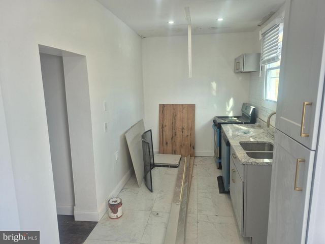 805 N WOODINGTON RD, Baltimore, MD 21229