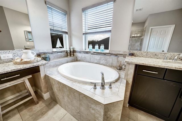 1611 TILTED CYPRESS PLACE, Wesley Chapel, FL 33544