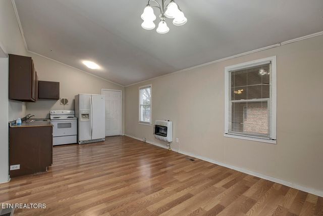 420 Front Avenue North, Rockwood, TN 37854