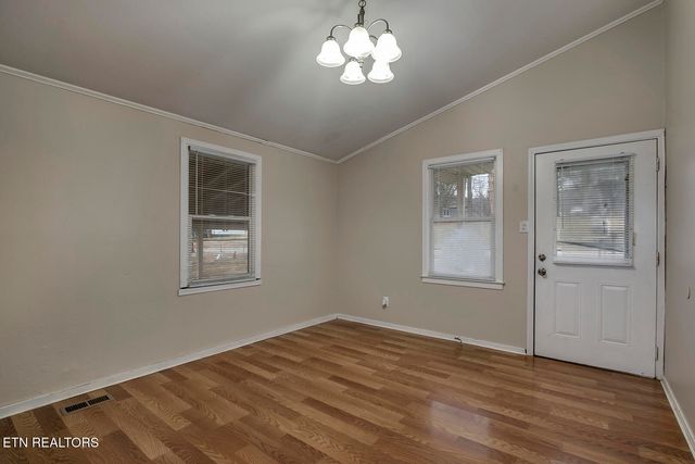 420 Front Avenue North, Rockwood, TN 37854