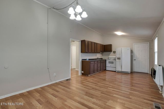 420 Front Avenue North, Rockwood, TN 37854