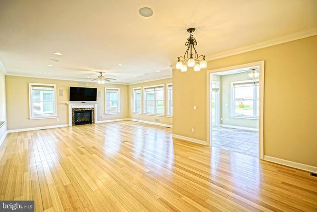 33672 E HUNTERS RUN, Lewes, DE 19958
