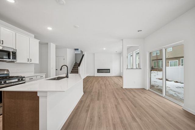 1155 151st Street W, Rosemount, MN 55068