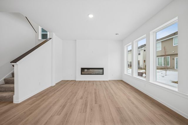 1155 151st Street W, Rosemount, MN 55068