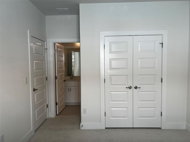 200 W 56th ST 5103, Austin, TX 78751